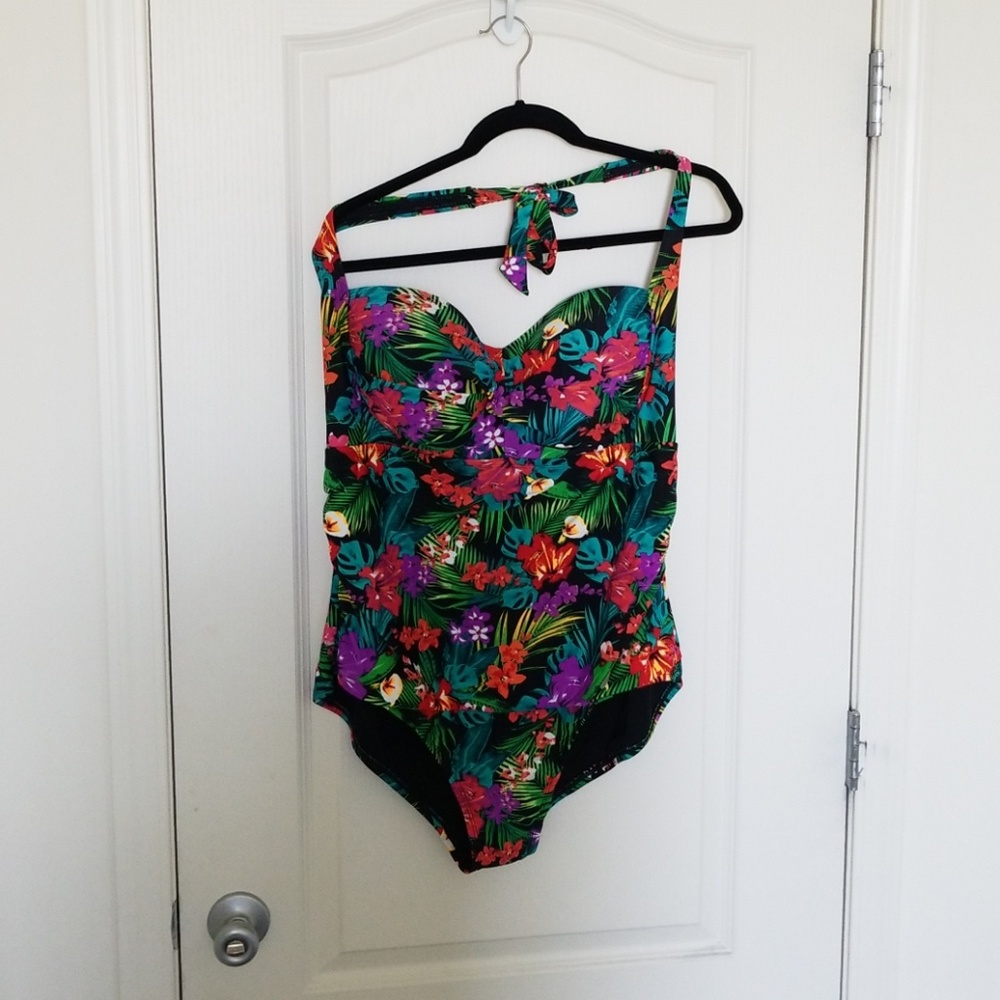 Bathing suit